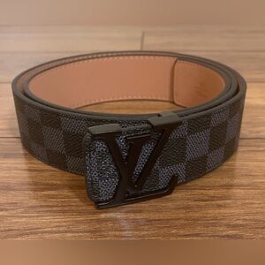 Louis Vuitton Men’s Black Checkered Belt
